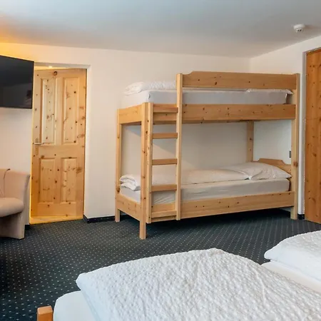 Hotel Grischuna Bivio