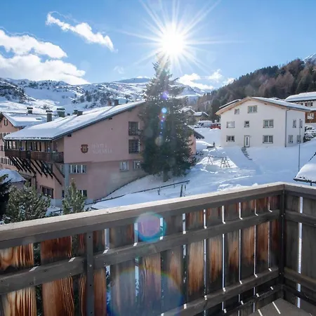 Hotel Grischuna 3*