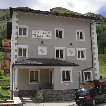Hotel Grischuna 3*