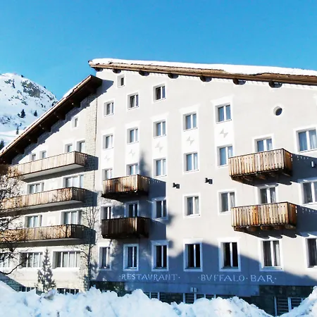 Otel Grischuna 3*