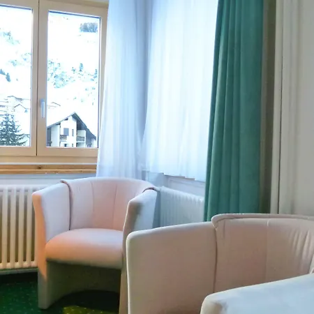 Grischuna Otel