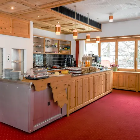 Grischuna Otel 3*