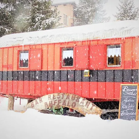 מלון Grischuna 3*