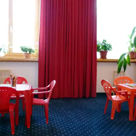 מלון Grischuna ביביו